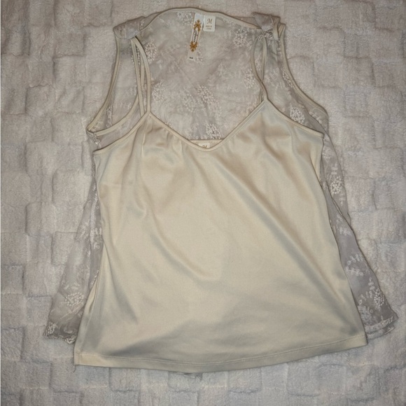 ADIVA Boho Lace Cream Sleeveless Blouse, Double Layered - Picture 3 of 6